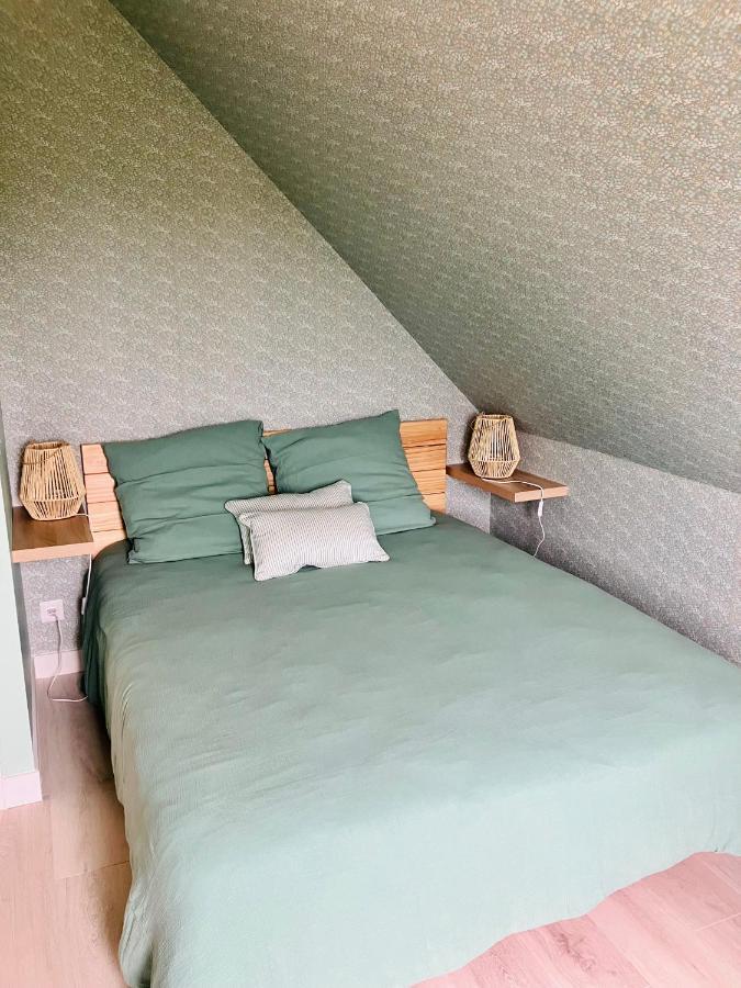 Maison Familiale Dans Une Rue Paisible Gouville-sur-Mer Kültér fotó